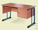 Nr. 1205: Undervisnings/Skolembler. Kateder type ovalrr. Ml 130x65 cm. Fs ogs uden underskab. Fs ogs som 4 benet med ovalrr og her ogs i ml 150x65 cm med underskab i hver side.